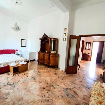 Gabry'S Home Three-Bedroom Big Apartment Near City Center & Train Station To Pisa And Florence & Ferries To Sardegna Corsica ليفورنو المظهر الخارجي الصورة