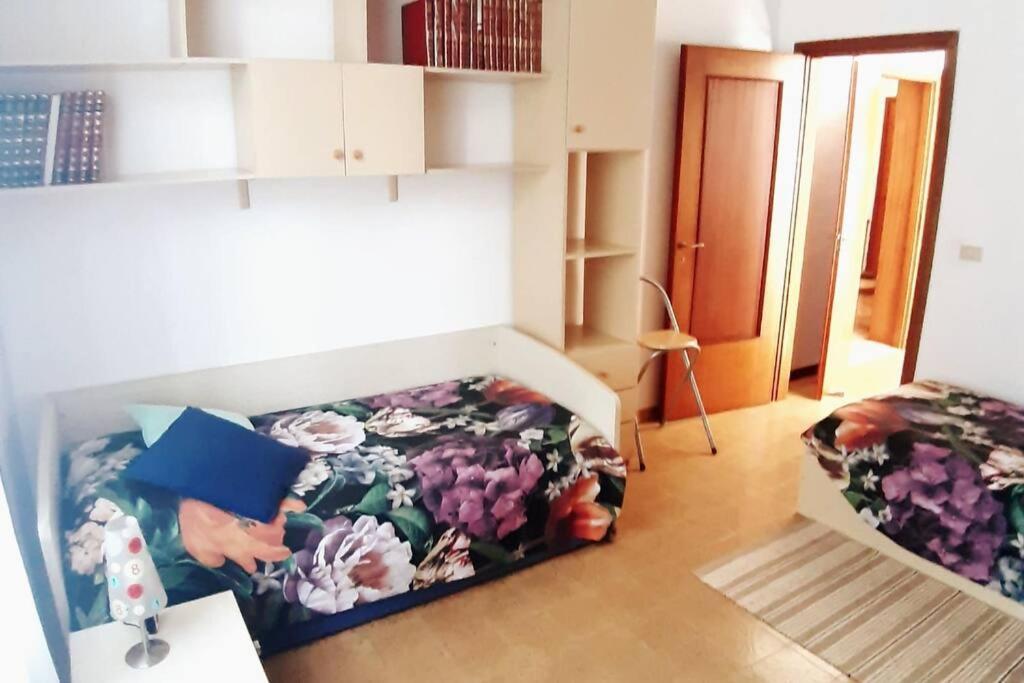 Gabry'S Home Three-Bedroom Big Apartment Near City Center & Train Station To Pisa And Florence & Ferries To Sardegna Corsica ليفورنو المظهر الخارجي الصورة